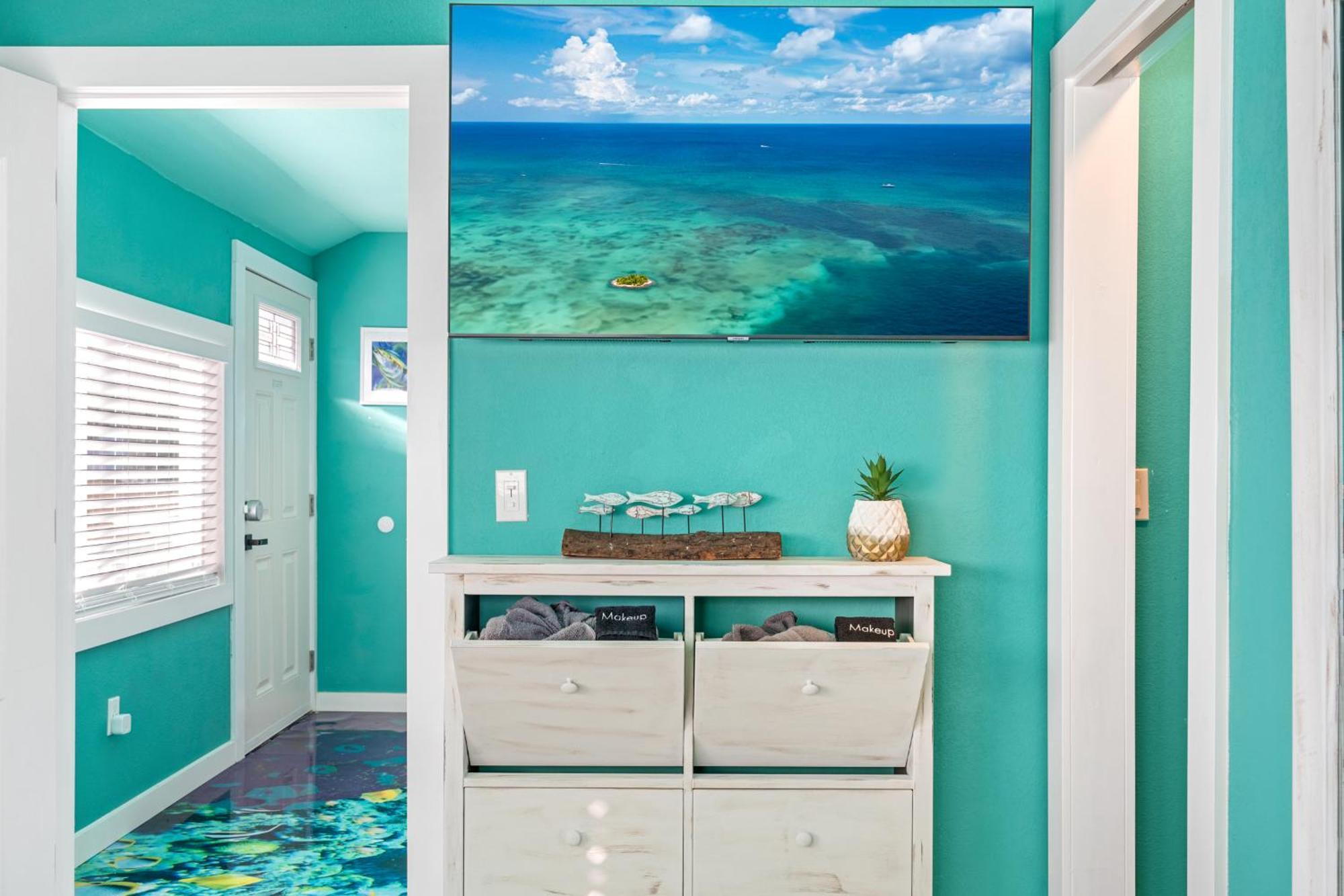Above The Sea Apartment Сейнт Питърсбърг Екстериор снимка